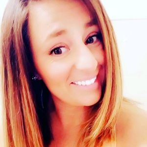 Meet your Posher, Stacie